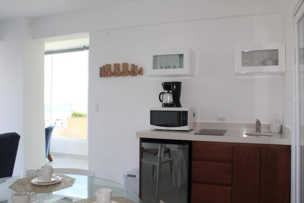 Beach Front Renewed Apartment Канкун Екстер'єр фото